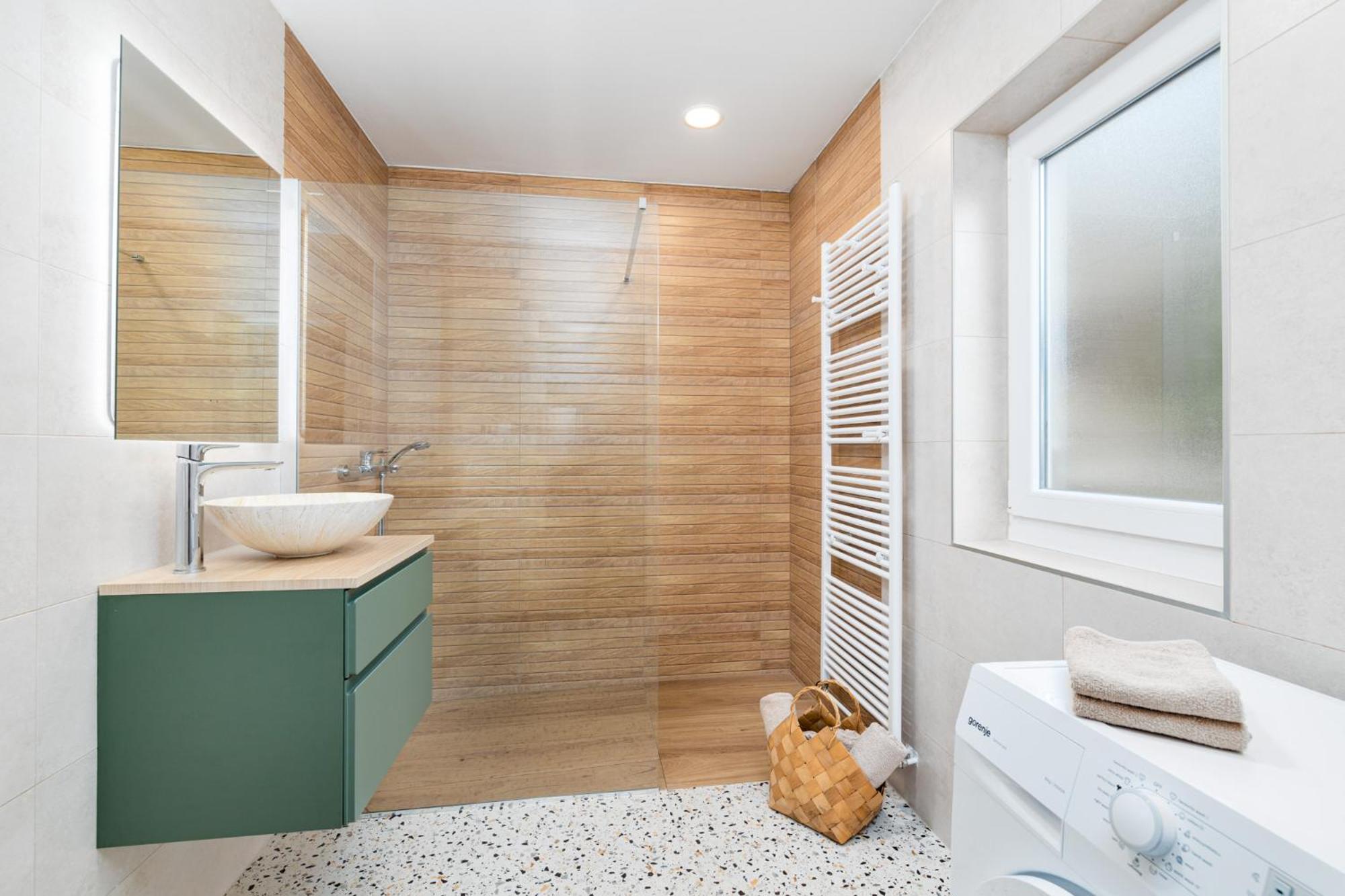 Apartment Iskra By El-Pi Tours Njivice Ngoại thất bức ảnh